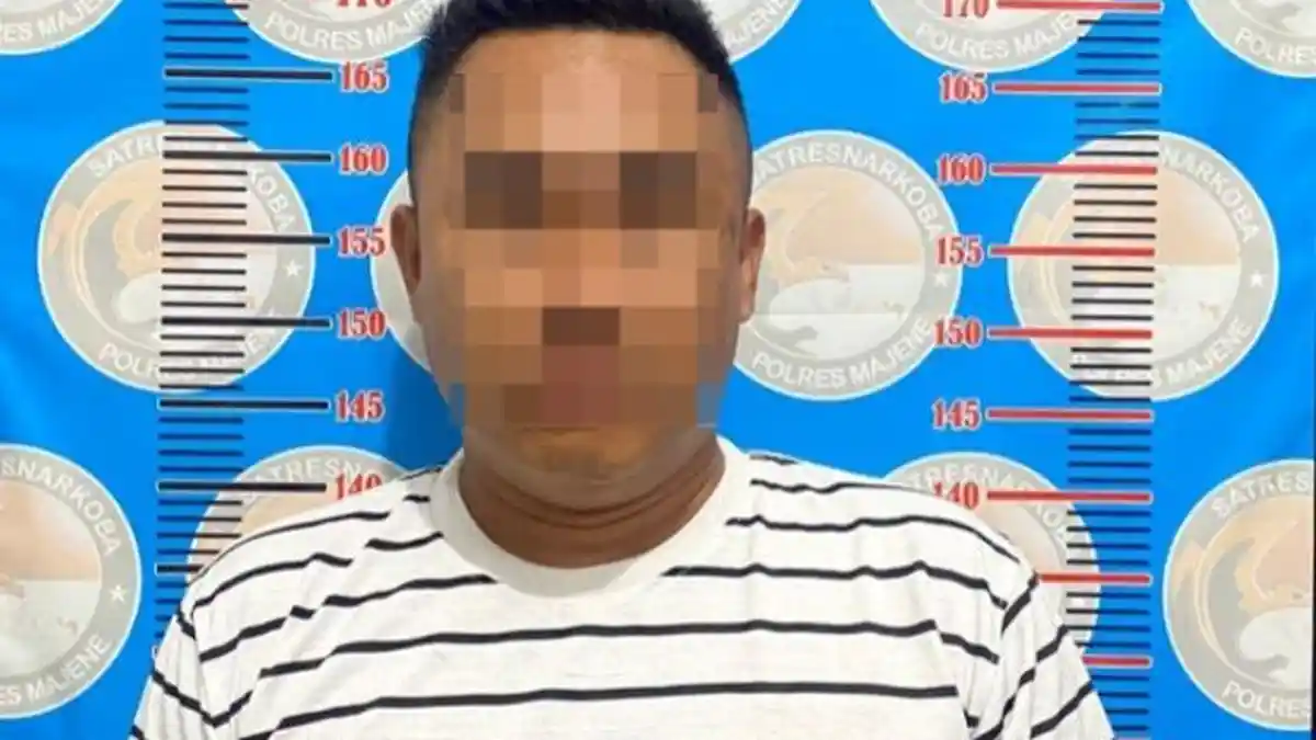 Nyantai di Teras Rumah, Polisi Sergap Pemasok Obat Daftar G di Sendana Majene