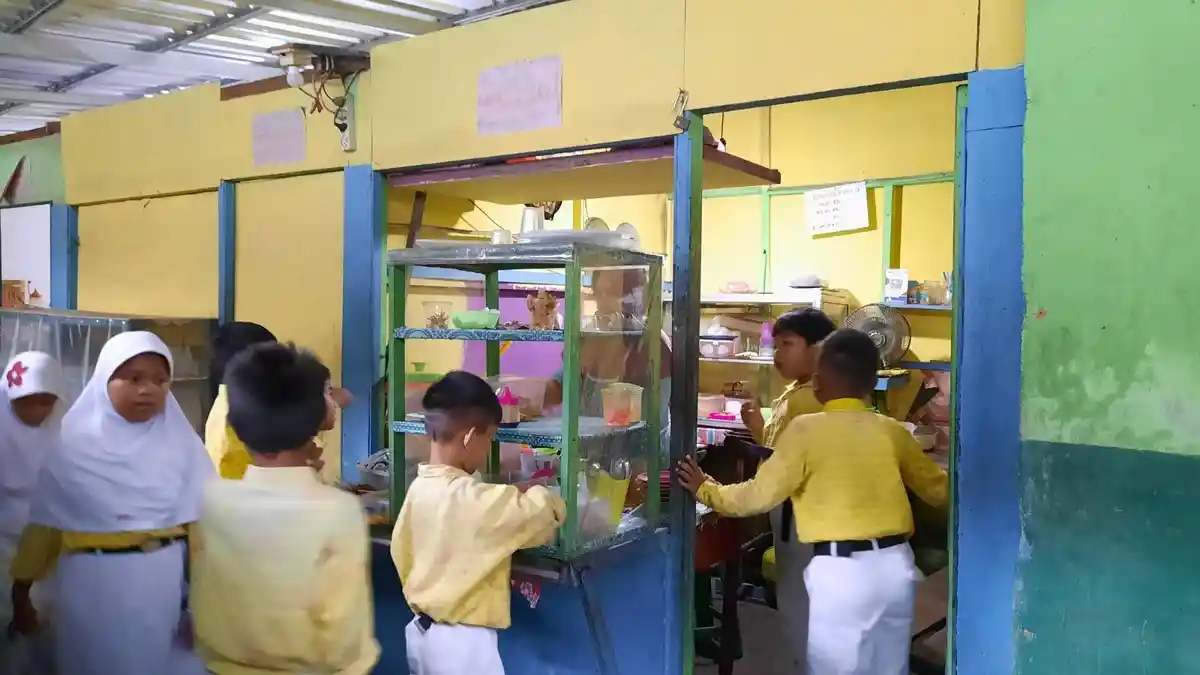 Gegara Program MBG di Balikpapan Kantin Sekolah Mulai Sepi Pembeli