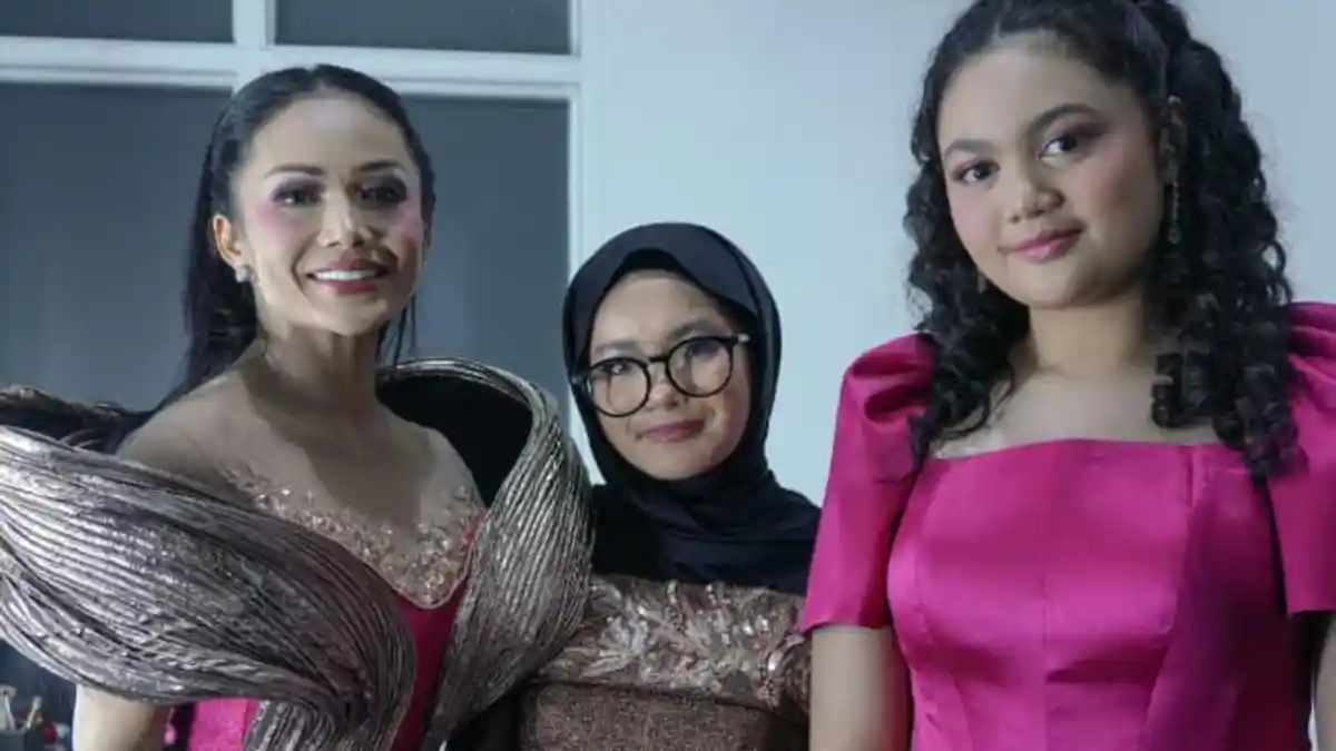 Sosok Nabila Shafia Misha, Perancang Busana Berbakat di Balik Gemerlap Malam Final GADIS Sampul 2025