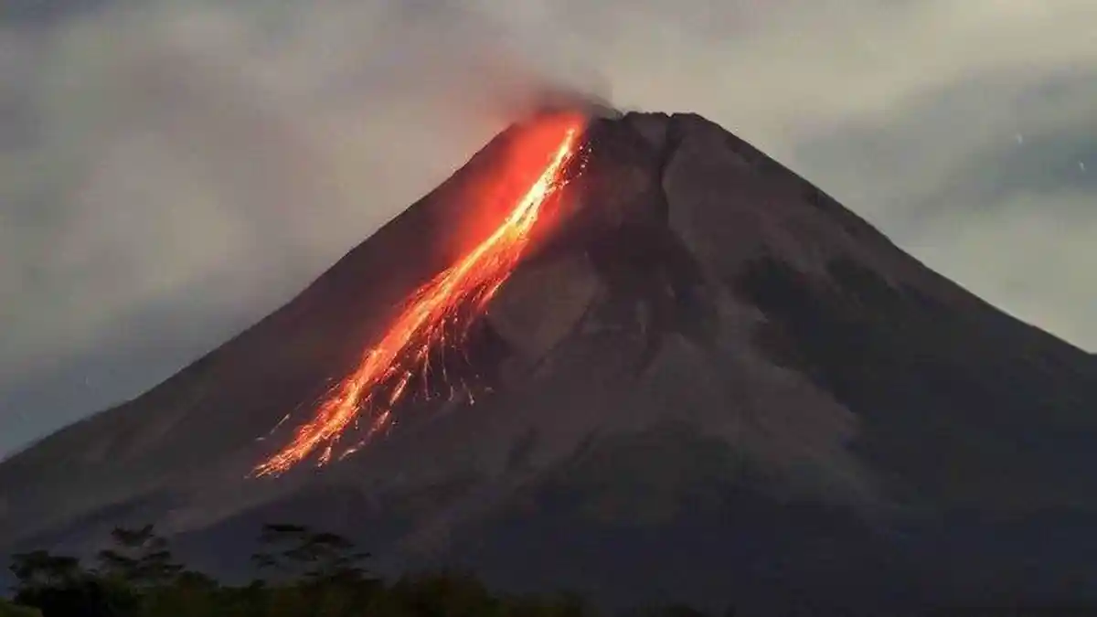 Merapi Siaga, Awu Waspada, Setop Aktivitas Wisata dan Tambang di Merapi ...