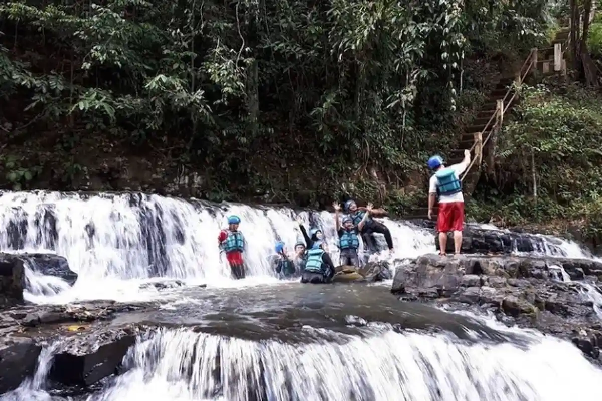 Menilik Wisata Alam di UNESCO Global Geopark Merangin Jambi, Mulai Arung Jeram hingga Air Terjun