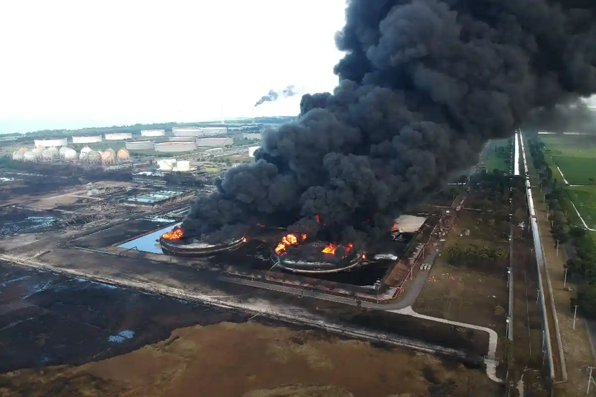 Jadi Sorotan Media Asing, Kebakaran Kilang Minyak Balongan, Kilang Terbesar, Terpenting di Indonesia
