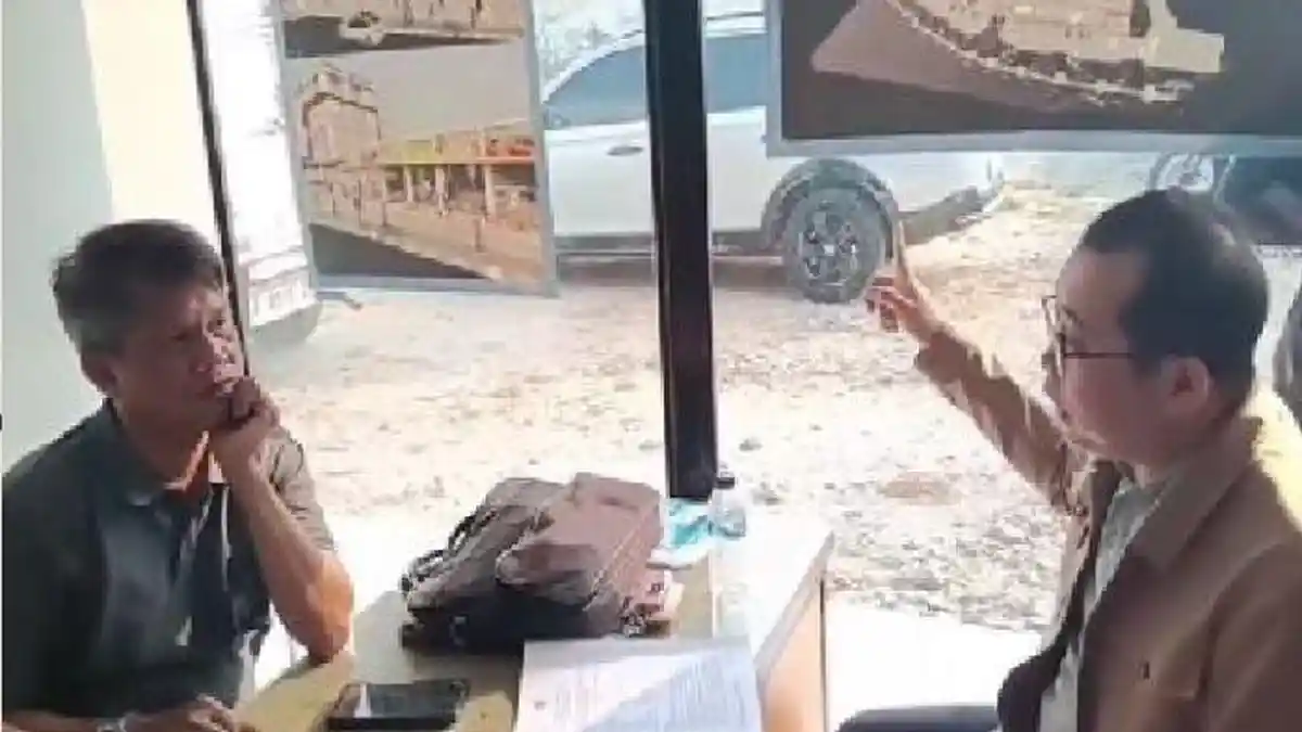 Tembok Warga Dijebol Paksa Pengembang Mega Ria Cikupa, Anggota DPRD Kabupaten Tangerang Mengamuk