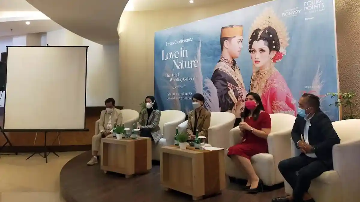 Foto: Hotel Four Points by Sheraton Makassar Bakal Gelar Wedding Exhibition 'Love In Nature' - manajemen-hotel-four-points-by-sheraton-makassar-menjawab-pertanyaan-wartawan-2.jpg