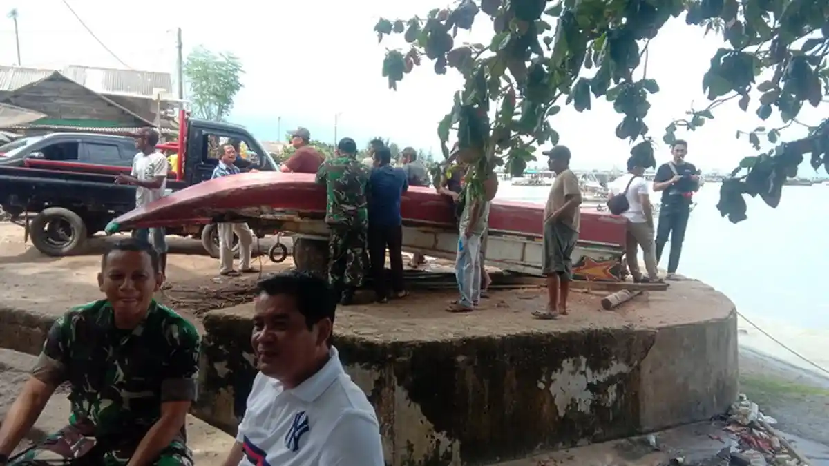 BREAKING NEWS: Warga Selapan Diminta Angkat Kaki dari Desa Batu Belubang Batas Waktu Pukul 16.00