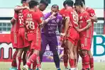 persija-jakarta-siap-menghadapi-madura-united-pada-laga-minggu.jpg