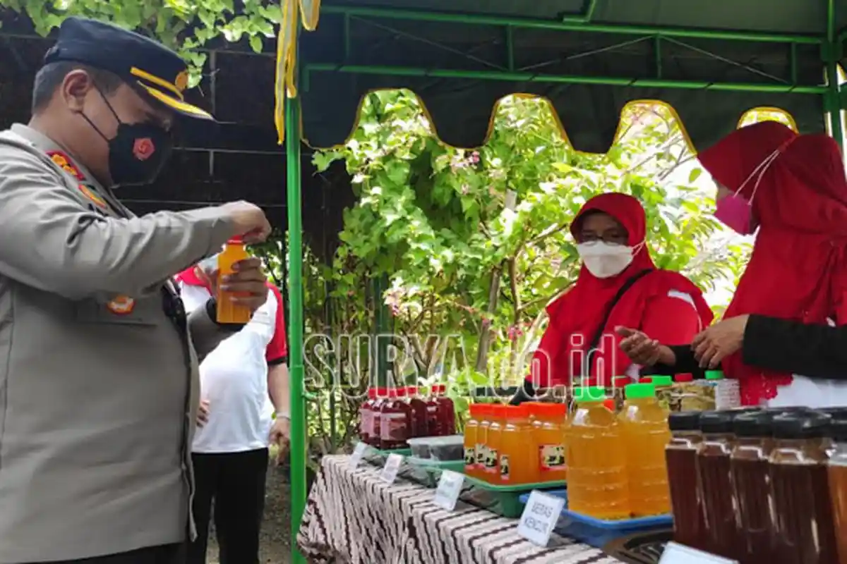 Kapolres : Tiap Lingkungan di Kota Blitar Perlu Pasang Barcode Aplikasi PeduliLindungi