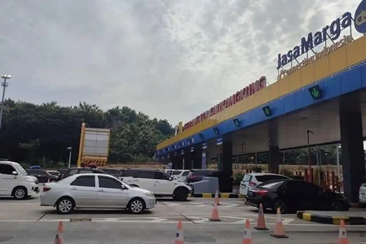 BREAKING NEWS, One Way Menuju Kalikangkung Semarang Diperpanjang, Hingga Senin 8 April Pukul 24.00