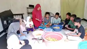 20250705_membantu-membuat-seriping.jpg