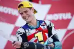 danny-kent-saat-menjadi-juara-dunia-moto3-2015.jpg
