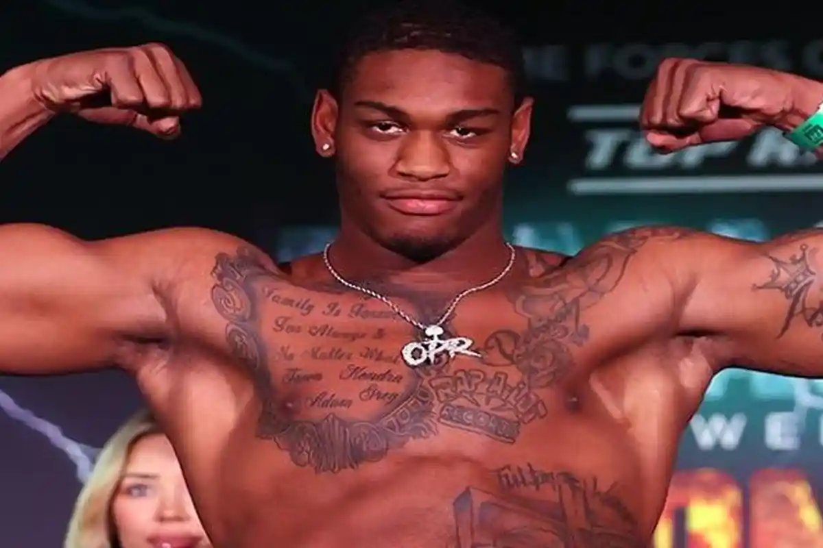 Jadwal Tinju Dunia, Petinju Belia Ini Lawan Eks Juara Kelas Berat yang Dikalahkan Anthony Joshua