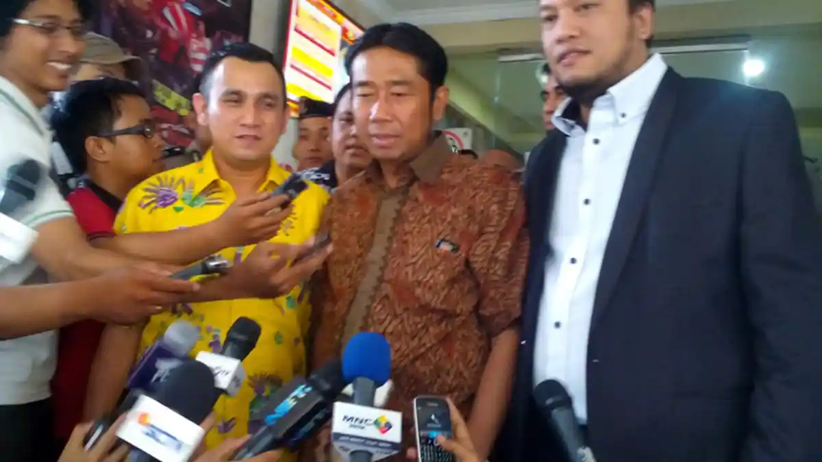 Tiba di Bareskrim, Lulung Hanya Ucapkan Assalaamualaikum