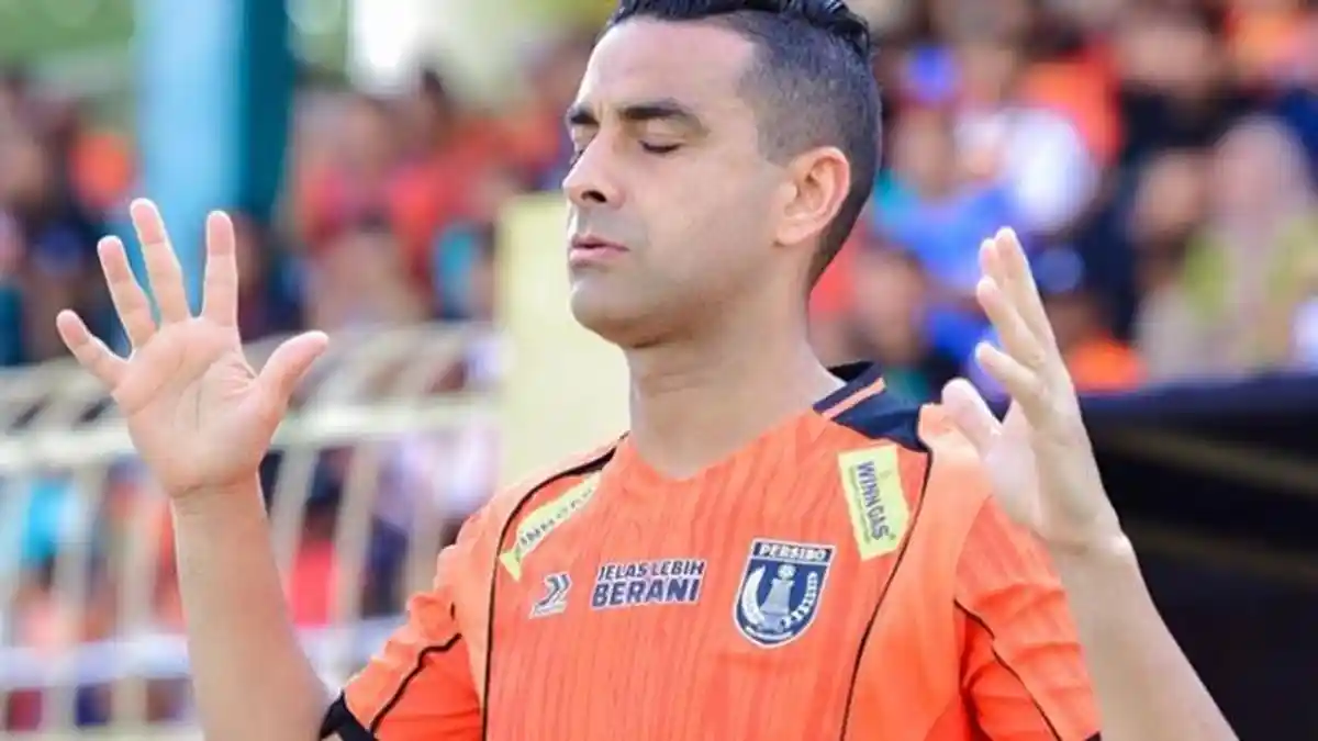 Bursa Transfer, Persela Lamongan Datangkan Bek Senior Eks Pemain Persija dan Persebaya, Otavio Dutra
