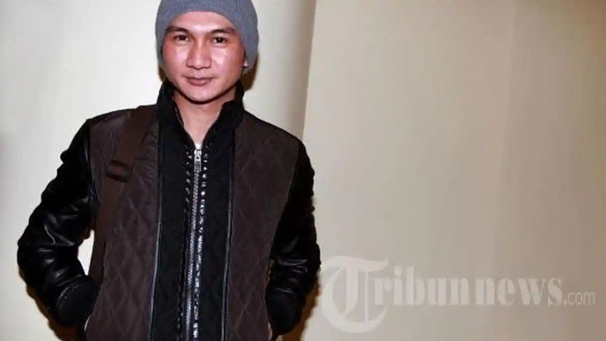 Kunci Gitar, Chord dan Lirik Lagu Anji - Dia - Kunci Mudah dari G