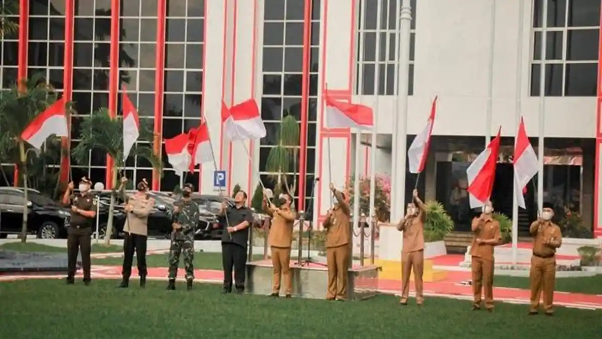 Pemkab Kukar Bakal Kibarkan Bendera Merah Putih di Sepanjang Tepian Mahakam
