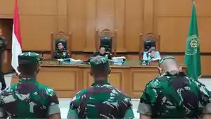 Tiga-oknum-anggota-TNI-terdakwa-pembunuh-Imam-Masykur-Cakung-Senin-11122023.jpg
