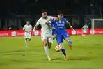 Skor-imbang-0-0-menjadi-penutup-dalam-pertandingan-Persib-Vs-Arema-FC-di.jpg