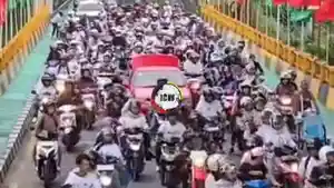 25012026-konvoi-motor-pelajar-sma-di-jembatan-ngasinan-wonosobo.jpg