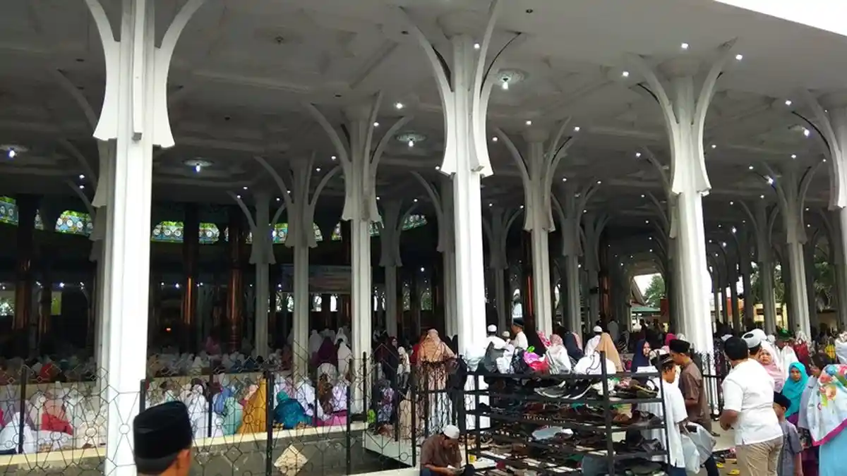 Lagi Pandemi, Ini yang Harus Dipersiapkan Jika Ingin Salat Idul Adha Berjamaah di Masjid Agung Jambi