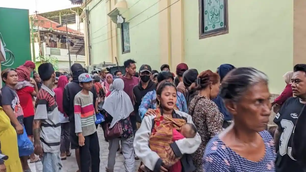 Warga Kecewa Tak Dapat Daging Kurban Dari Masjid Kauman Semarang