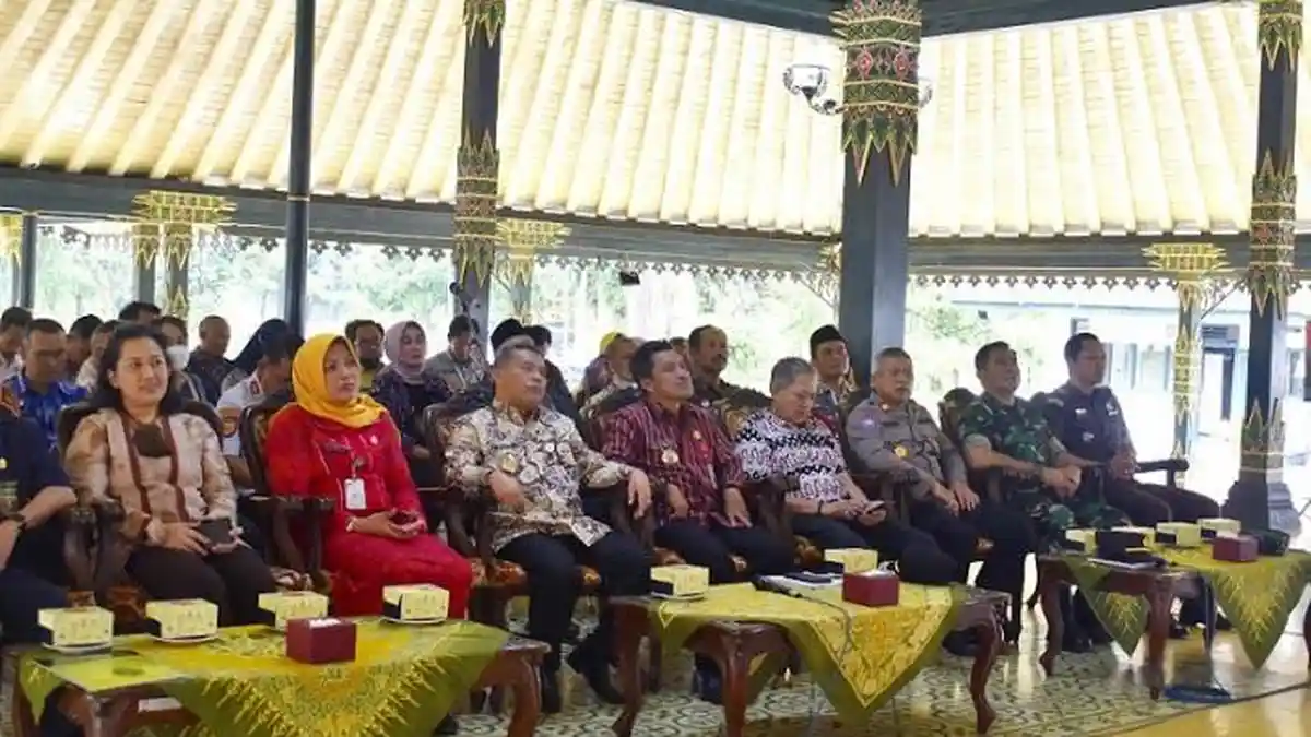 Bupati Afif Paparkan Masalah Stunting & Kemiskinan Ekstrem ke Menko PMK, di Wonosobo Alami Penurunan