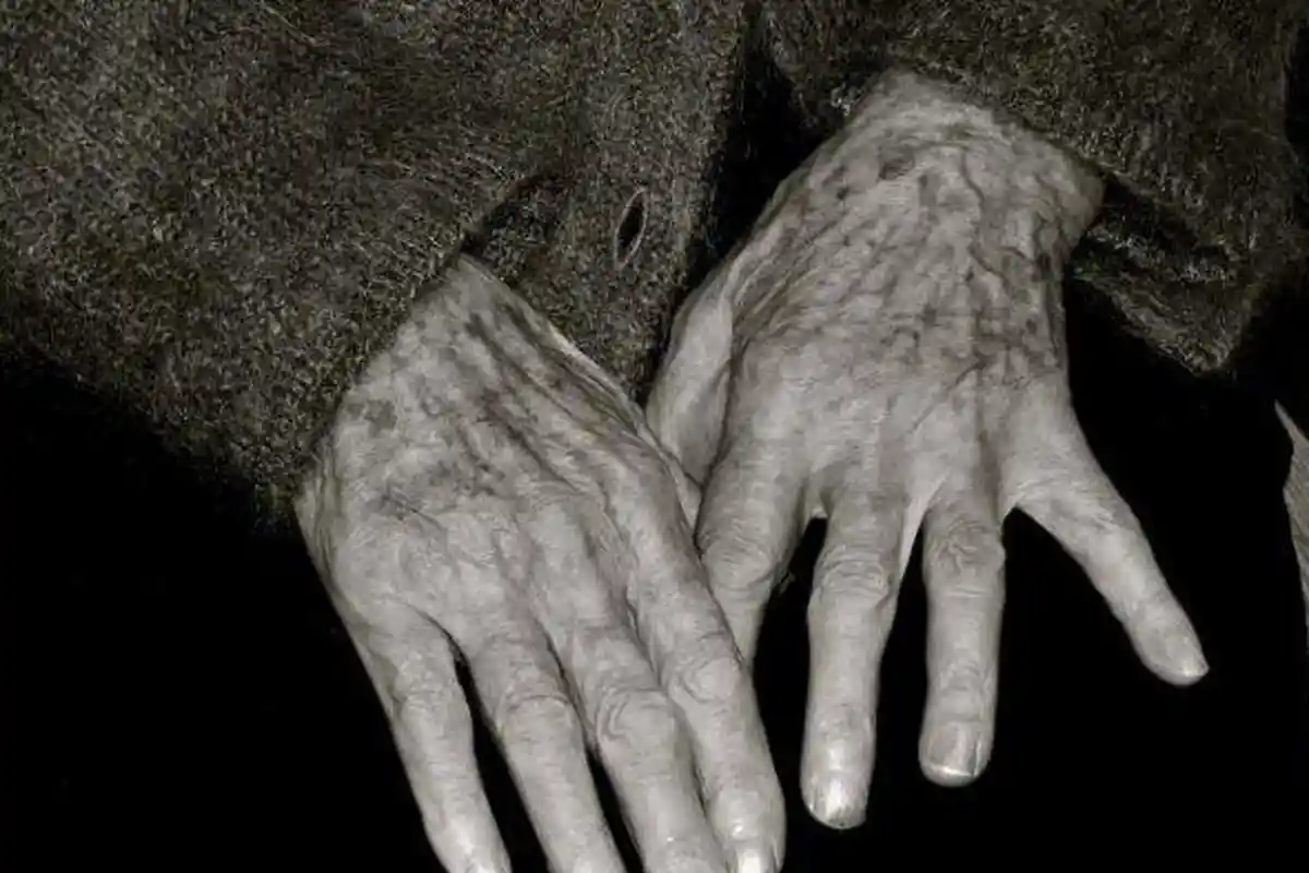 VIRAL Kisah Nenek Pergi ke Rumah Sakit Sendirian, 9 Anaknya Tak Menjawab Telepon saat Dihubungi