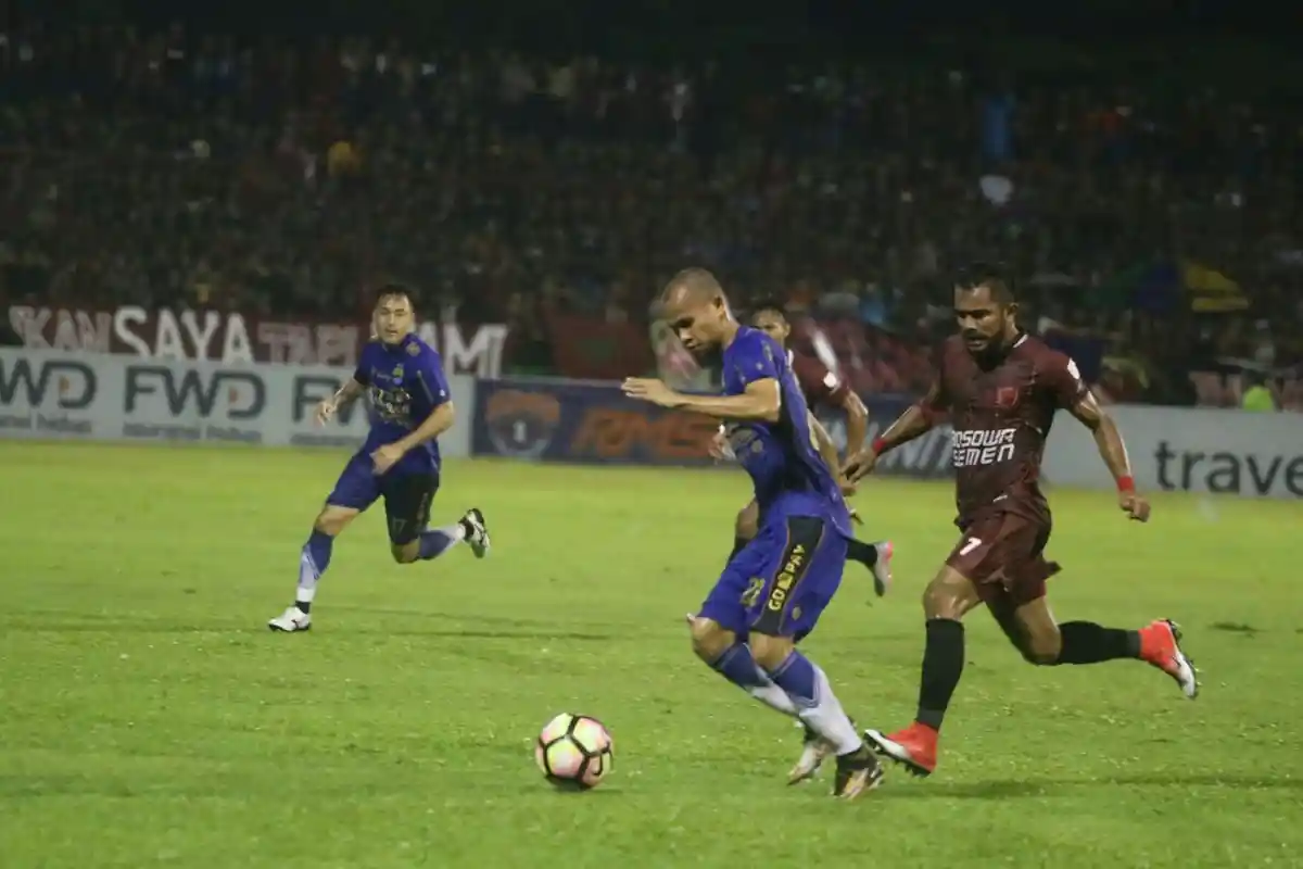 Kalah Atas PSM Makassar, Pelatih Persib: Kami Kurang Beruntung