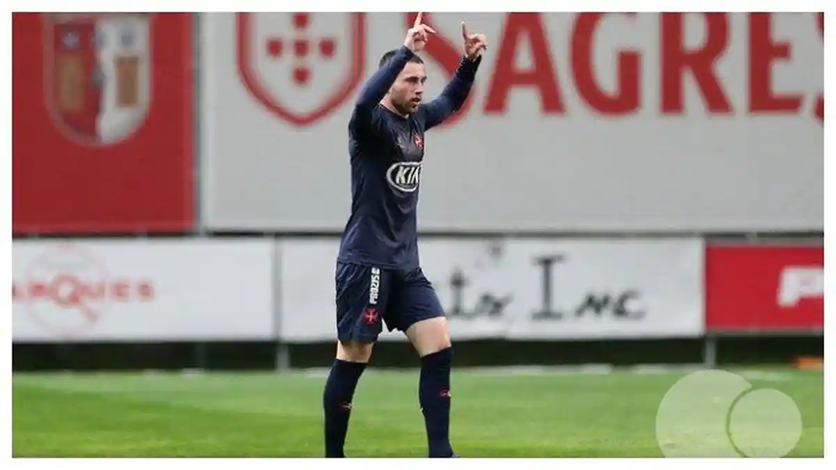 Update Transfer Arema, Striker Anyar dari Portugal, Ini Perbandingan Statistik Andre Claro dan Kikas