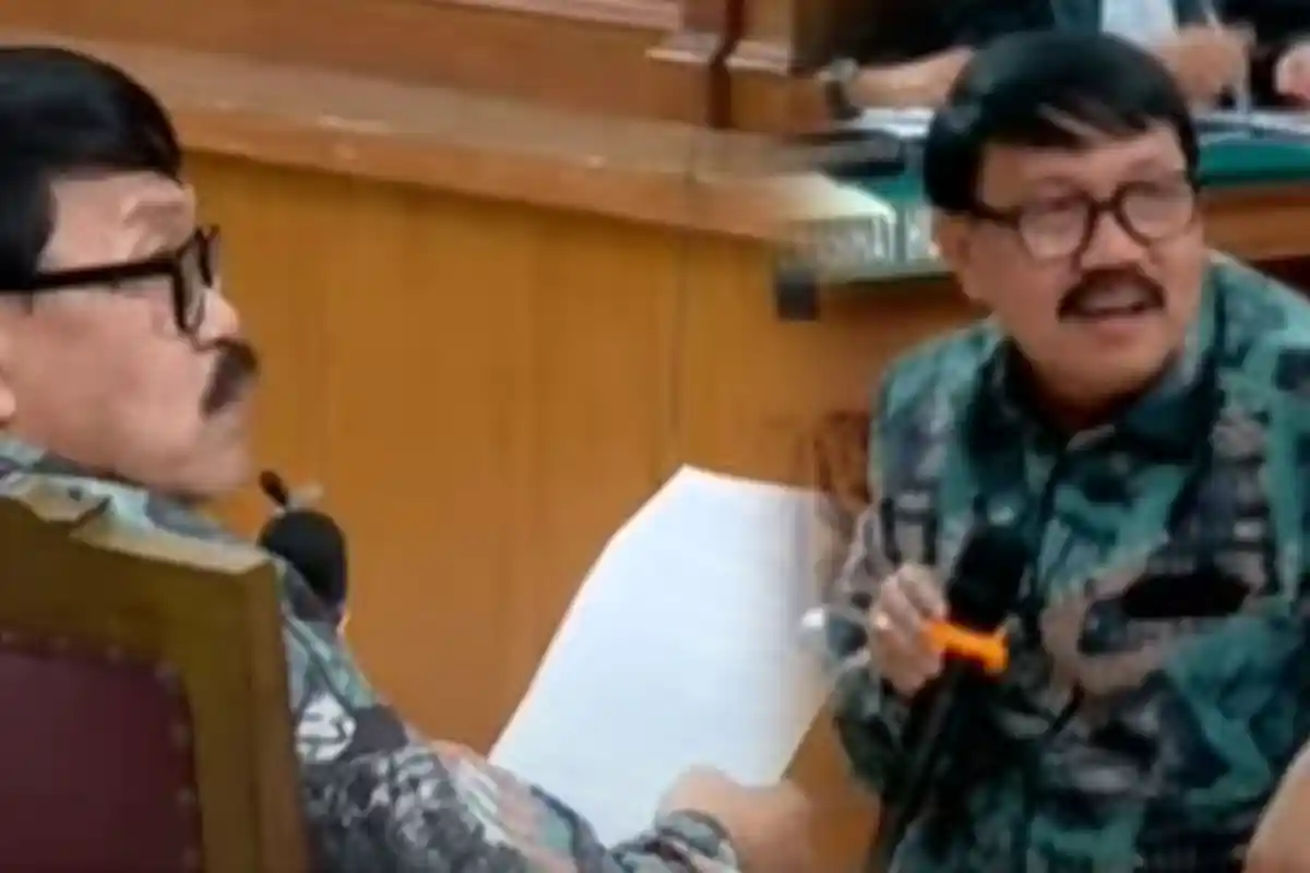 REKAM JEJAK Said Karim Saksi Ahli Meringankan Ferdy Sambo yang Baca Catatan di Sidang: Eks Pengacara