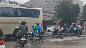 Wilayah-Kota-Bogor-mulai-diguyur-hujan-pada-Jumat-2252026-siang.jpg