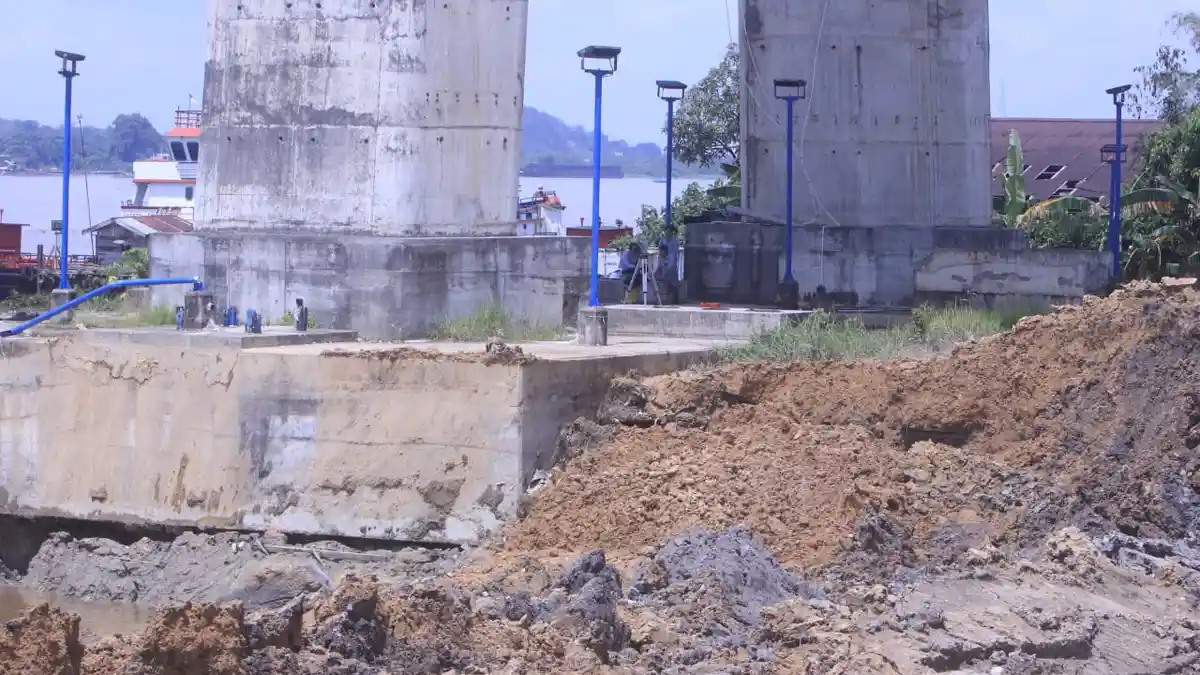 Abrasi Sungai di Samarinda, Penimbunan Nihil Koordinasi, 150 Meter dari Proyek Harus Tiada Bangunan