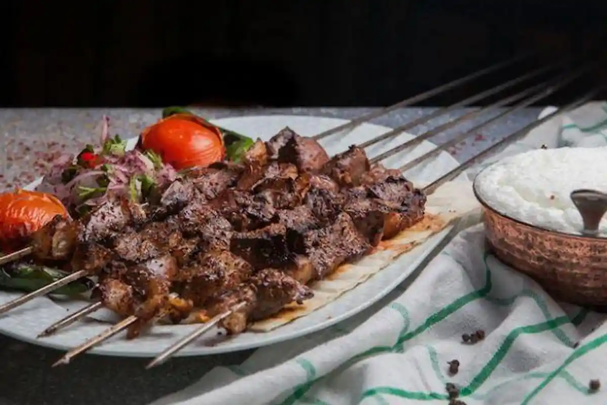 Daftar Makanan Sehat ala DEBM, Menu Diet Enak yang Viral di TikTok, Boleh Makan Malam Sate Kambing