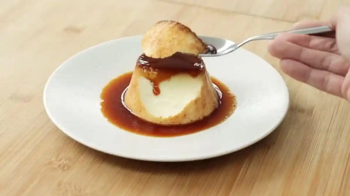 Ide Camilan Keluarga, Resep Caramel Puding ala Devina Hermawan, Anti Gagal Tanpa Oven dan Susu