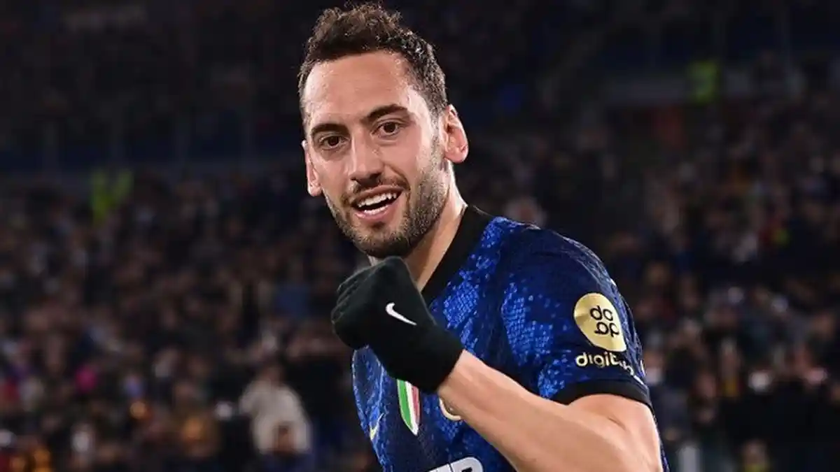 Calhanoglu Kembali Buat Heboh, Ulahnya Kini Bikin Petinggi Inter Milan Bereaksi Keras