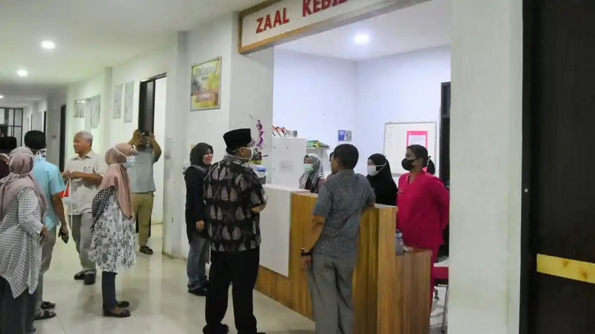 BREAKING NEWS Mendadak Pj Bupati Sarolangun Datangi RSUD Chatib Quzwein, Ini Penyebabnya