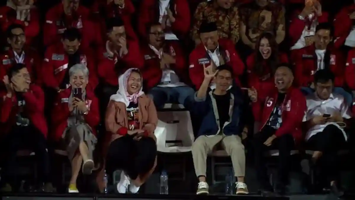 Ogah Disebut PSI Banget, Gibran Rakabuming Kasih Simbol Tangan Banteng