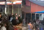 Isak Tangis Pecah di Rumah Duka Korban KM Dharma Kartika IX di Wajo Sulsel