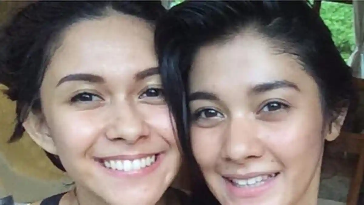 Naysila dan Nana Mirdad 'Dikeroyok' Netizen Gara-gara Foto di Kuburan Ini