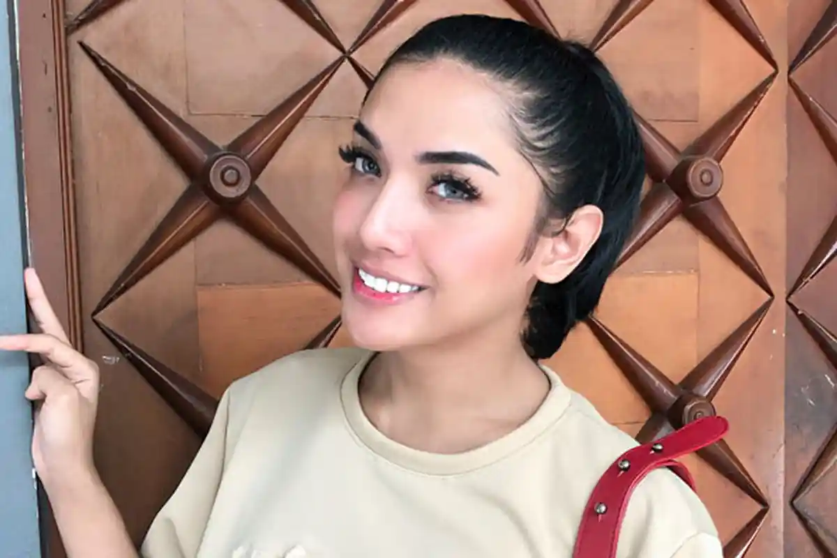 Millendaru Promosi Aplikasi Baru, Netizen Malah Fokus ke Bagian Ini, 'Jangan Digoyang Nanti Rontok!'