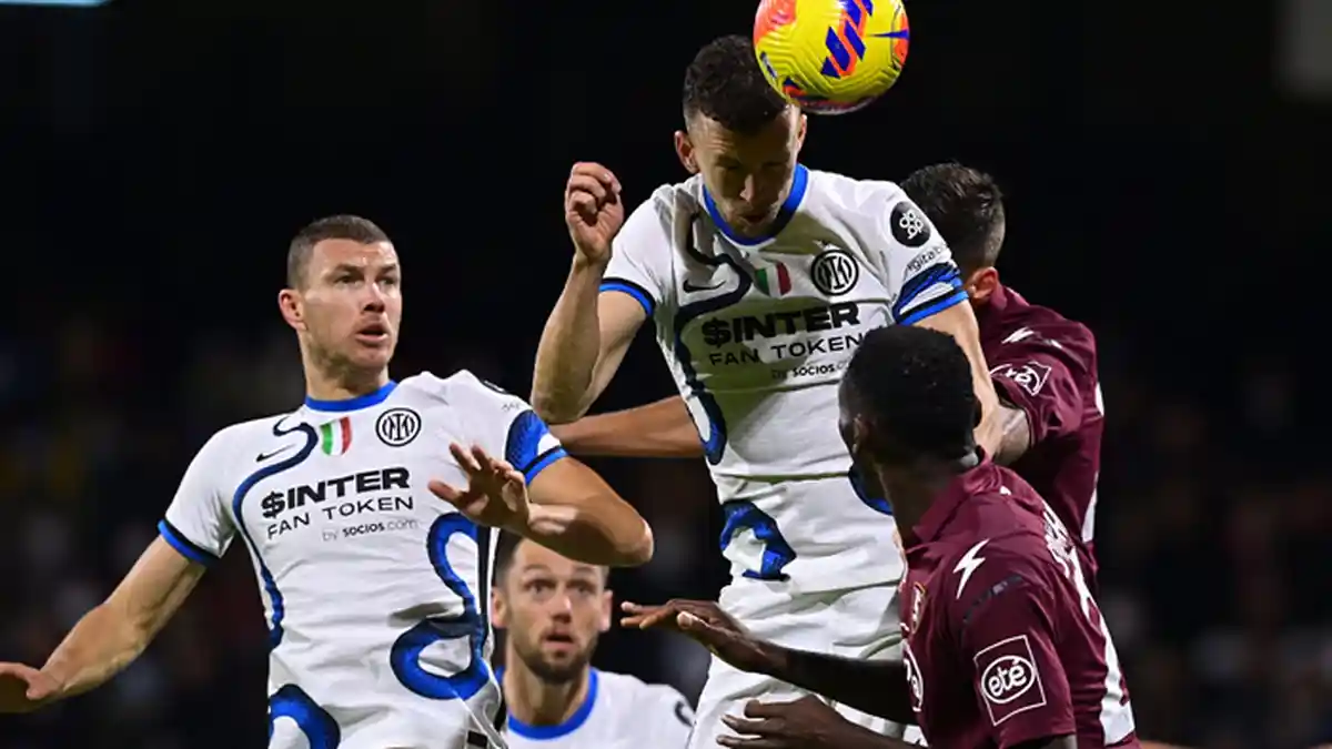 Hasil Liga Italia, Gol Tandukan Perisic, Inter Milan Ungguli Salernitana 2-0 Babak Pertama