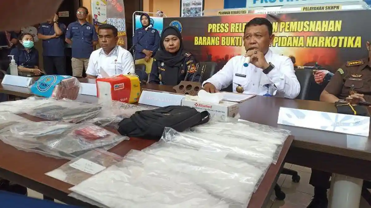 BNNP NTB Amankan 1,5 Kilogram Sabu dan Empat Tersangka pada Dua Kasus Berbeda