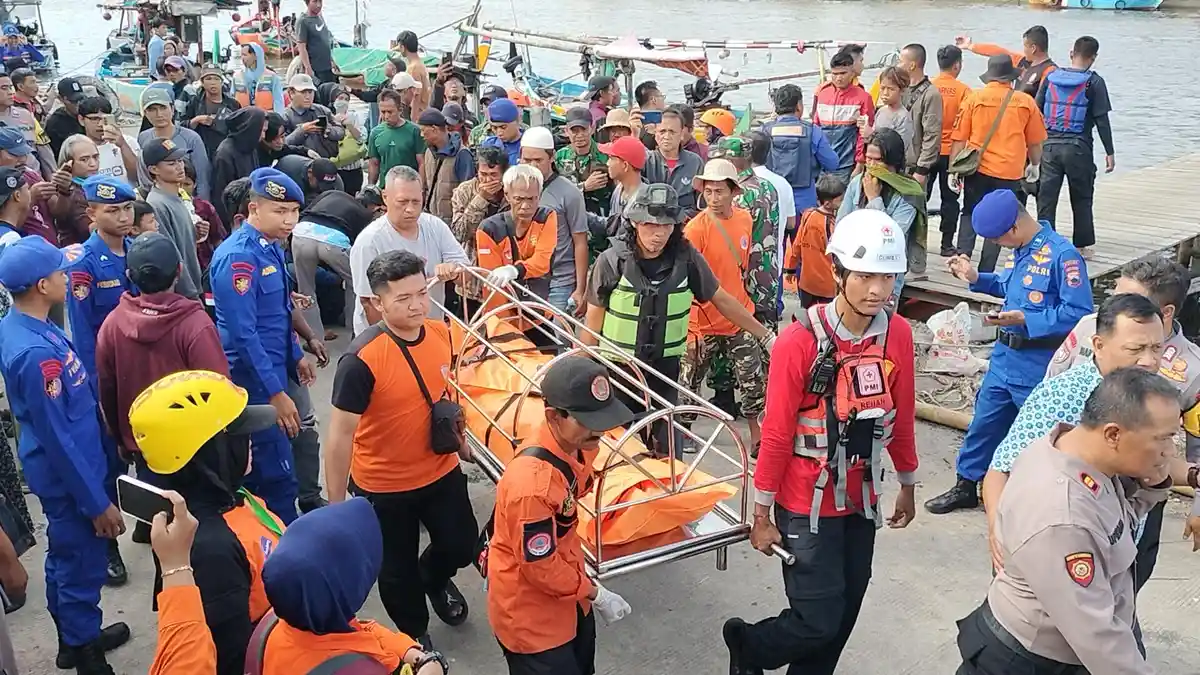 BREAKING NEWS! 2 Pemancing Hilang di Perairan Semarang Ditemukan Meninggal