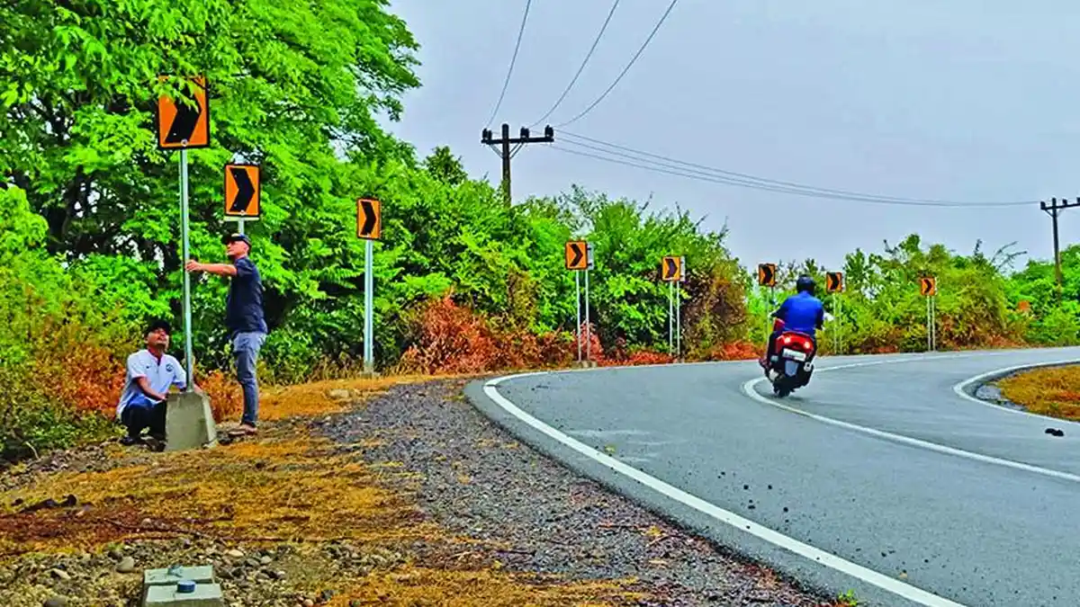 MIRIS, Puluhan Tiang Rambu Hilang Dicuri Di Lintas Krueng Raya - Laweung