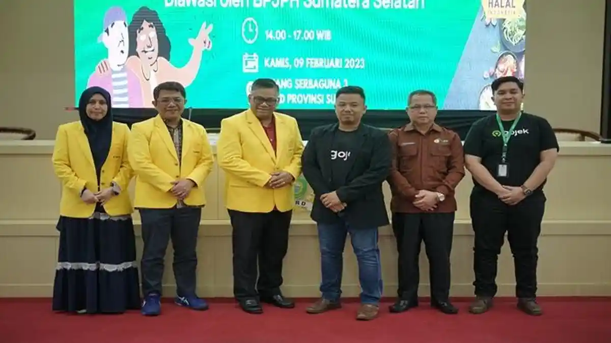 Gojek Bersama BPJPH dan Iluni UI Sumsel Dampingi Mitra UMKM di Palembang Raih Sertifikasi Halal