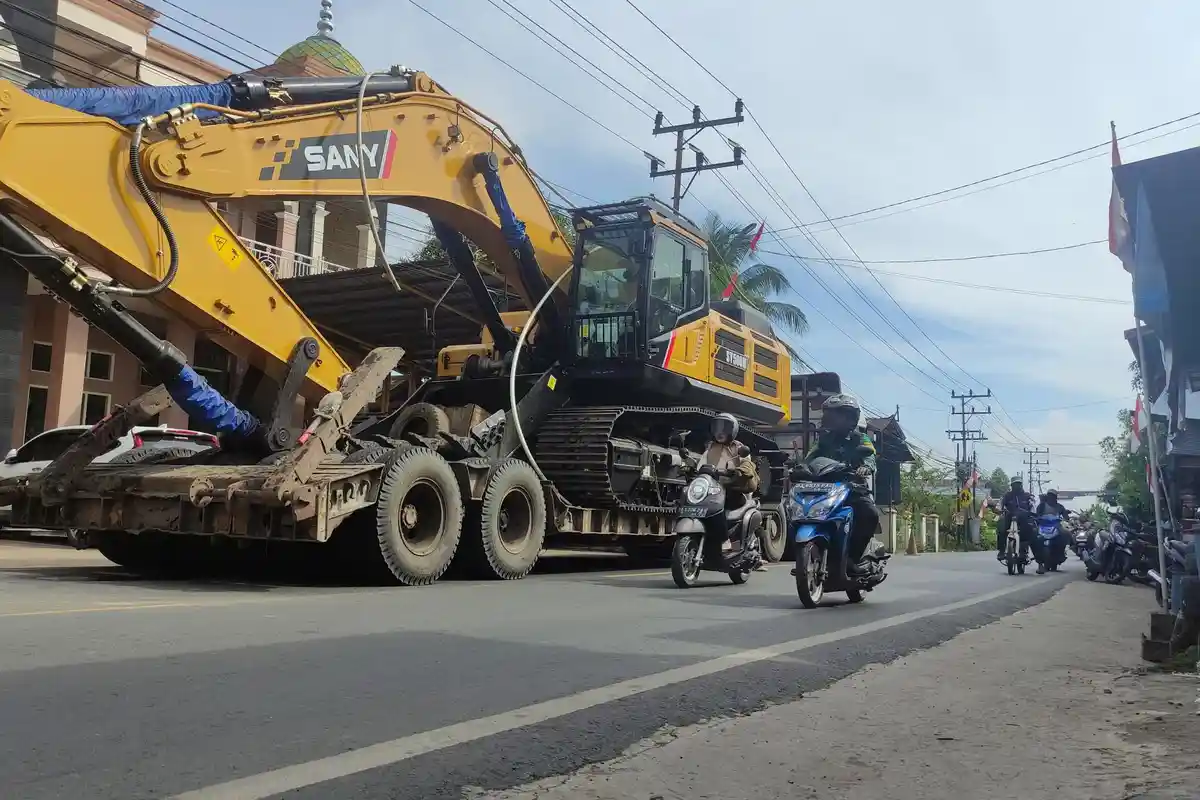 Begini Pengakuan Sopir Trailer yang Sebabkan Terseretnya Tali Pancang Jembatan Gantung di Tabalong