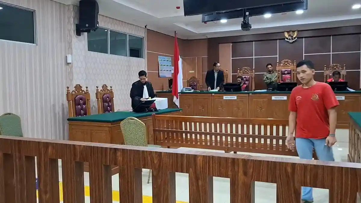 Hakim PN Batam Vonis Pencuri Motor Honda Beat 1 Tahun Penjara, Rewirandy Jual Hasil Curian Rp2 Juta - Tribunbatam.id