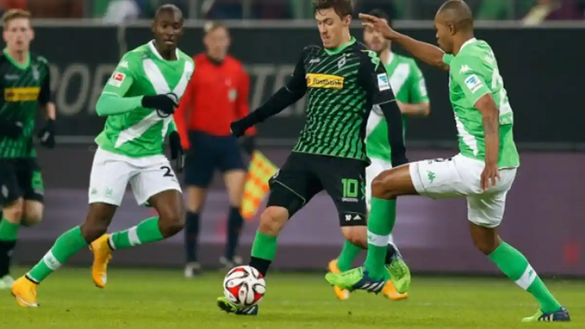 Tottenham Hotspurs Incar Max Kruse dari Borussia Moenchengladbach