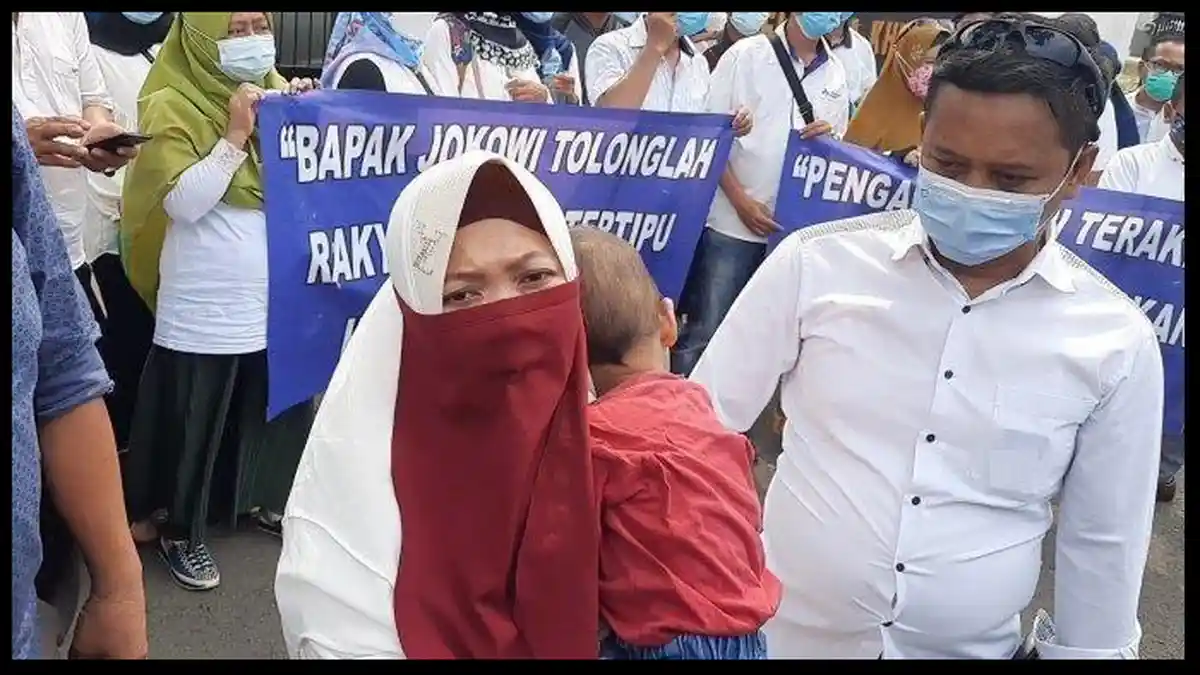 Tertipu Investasi Bodong hingga Rp 5 M, Ibu Muda di Bekasi Kini Terlunta-lunta