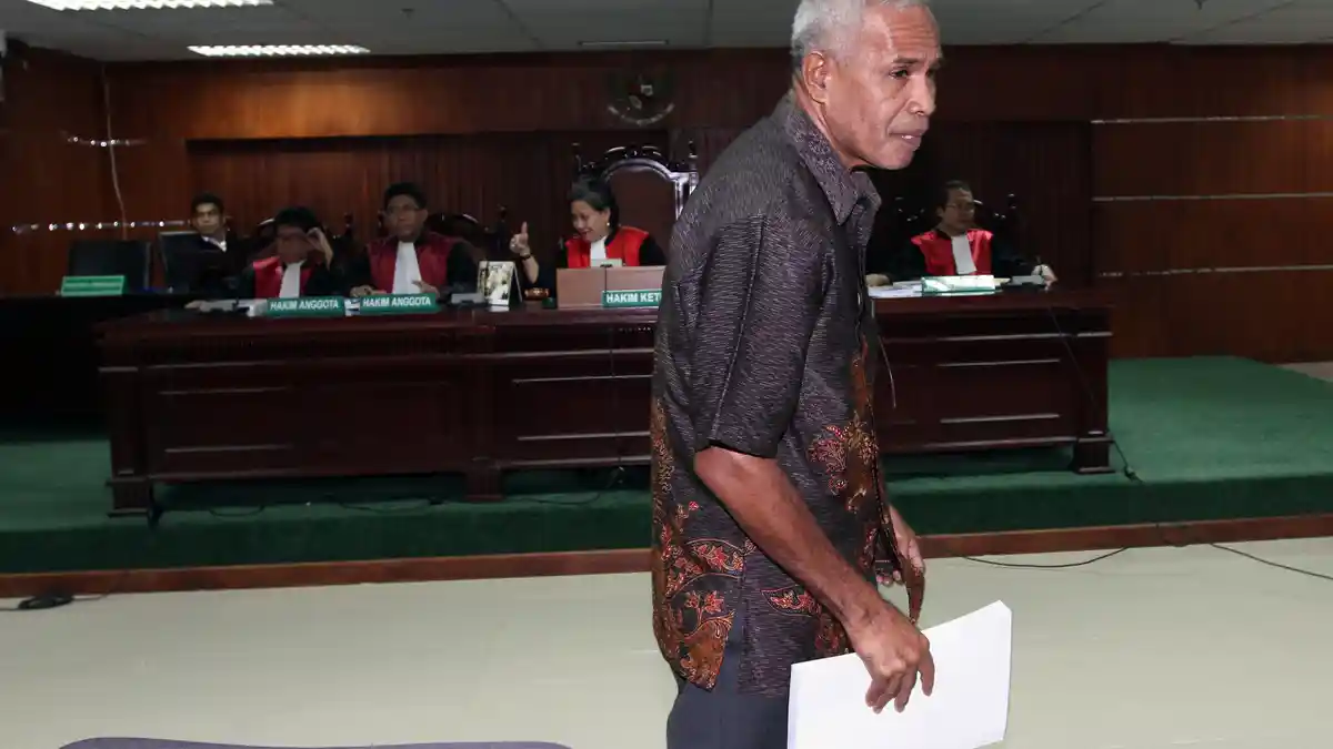 Jaksa KPK Tuntut Penyuap Bupati Biak Numfor Renyut 4 Tahun Bui