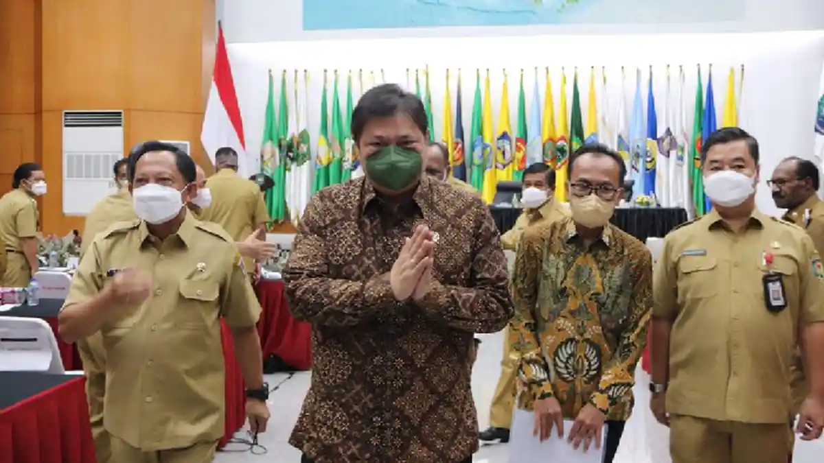 Airlangga : Respon Penanganan Pandemi Covid-19 hingga Pengentasan Kemiskinan Ekstrem